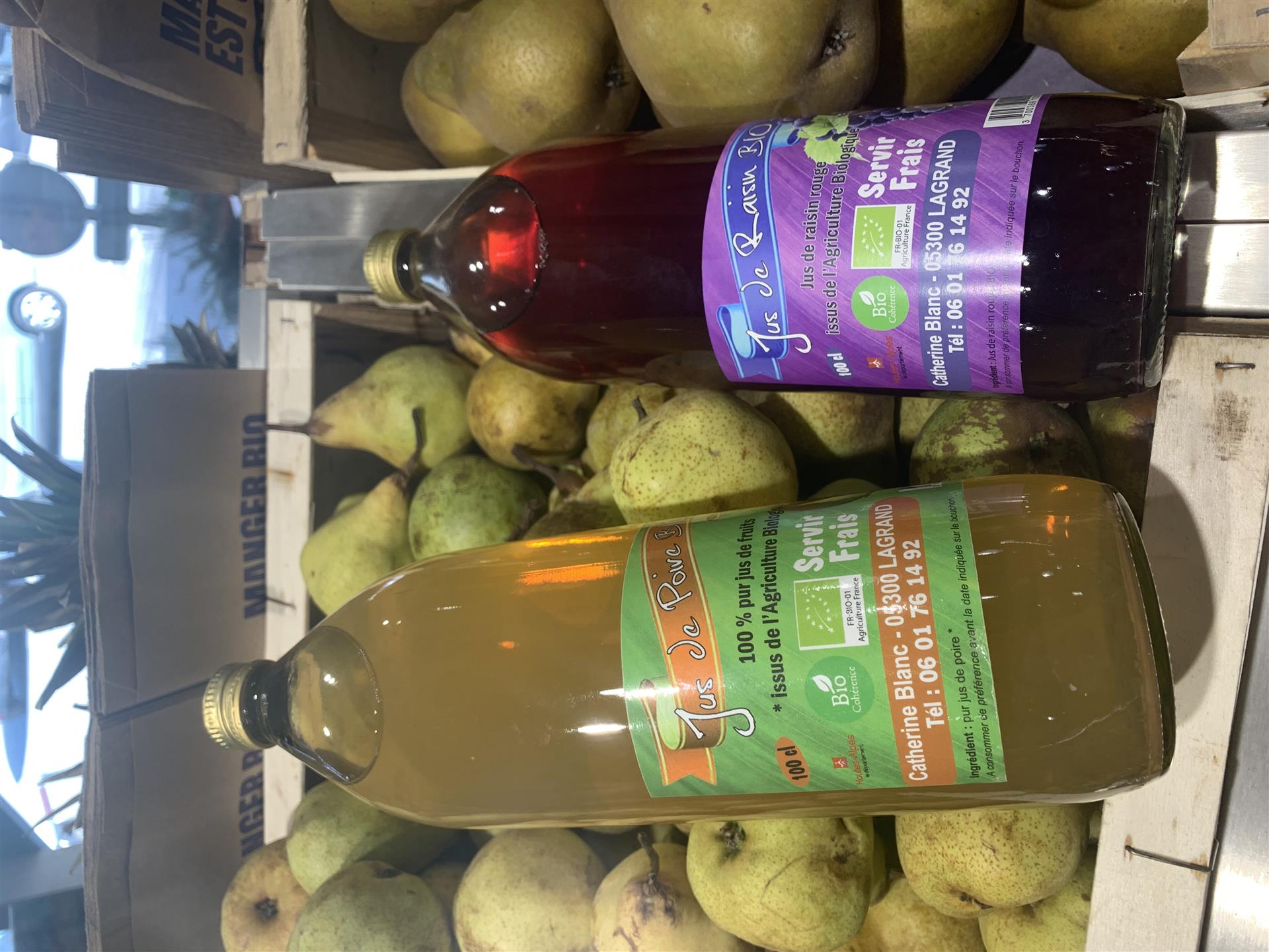 Catherine et Robert Blanc - jus de raisin Catherine et Robert Blanc - jus de raisin